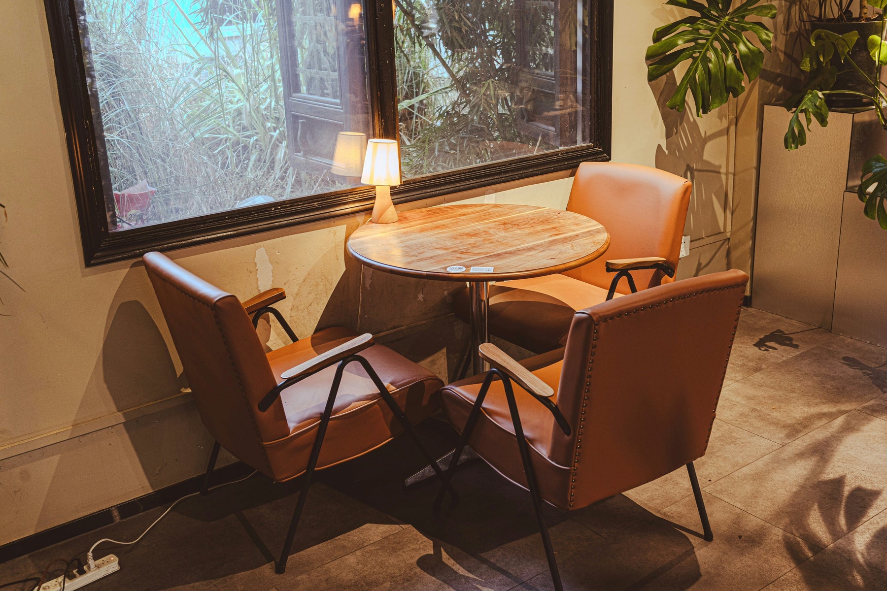 Are Leather Dining Chairs Worth the Investment?