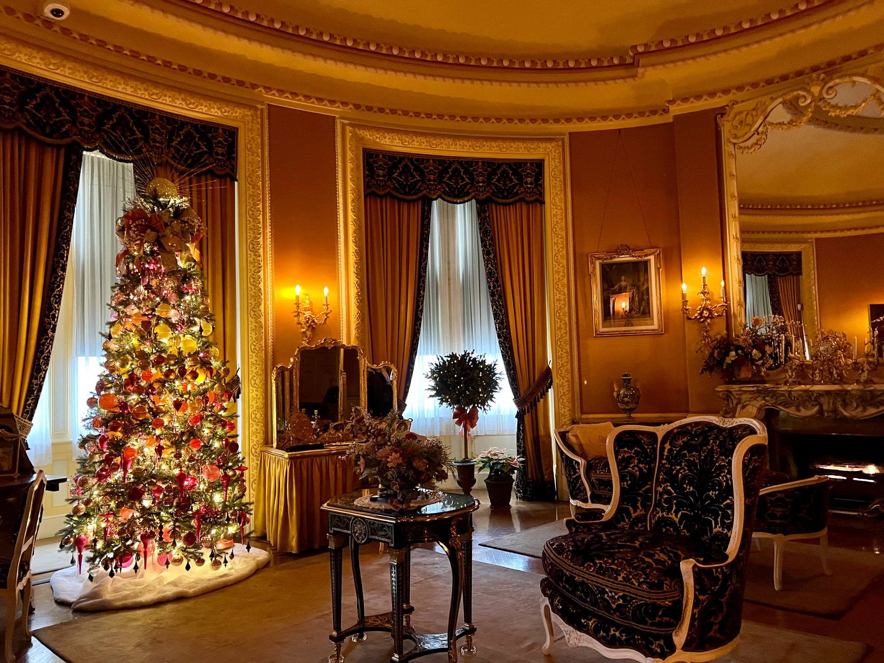 Christmas Decorating Trends For 2022