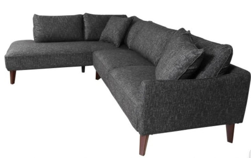 Cavett sectional - Lifestyle Furniture