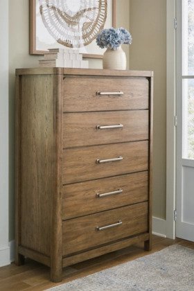Calyn Chest - Lifestyle Furniture