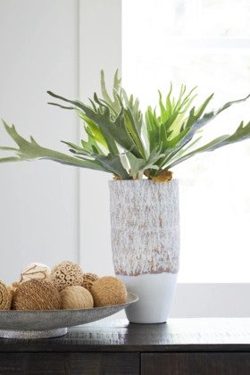 Hanna #2 Vase - Lifestyle Furniture