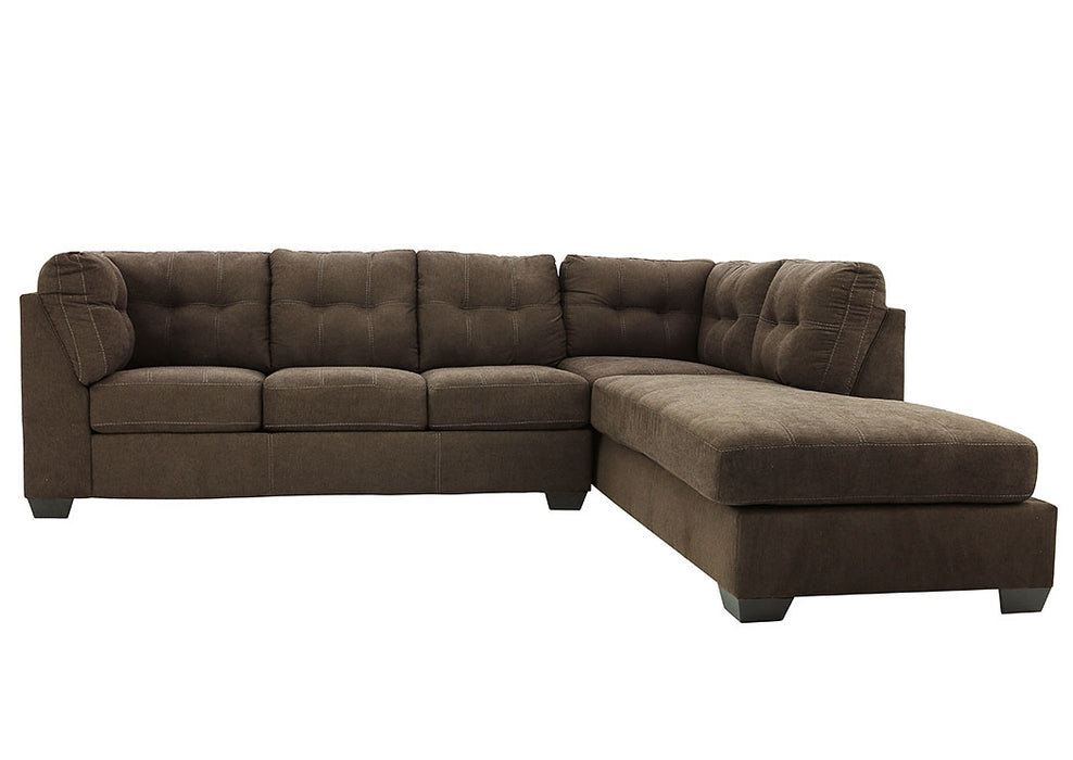 This stunning sectional sofa by Maier is an incredibly comfortable and versatile piece of contemporary furniture that will make a perfect addition to any living room or family room.