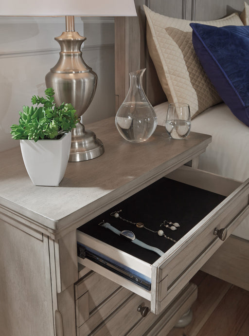 Heidi - Lifestyle Furniture
