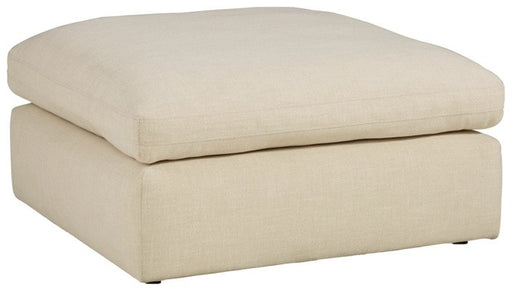 Ryann Sectional - Lifestyle Furniture