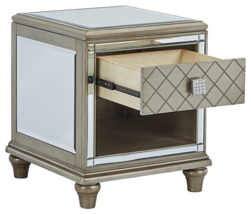 Chevanna End Table - Lifestyle Furniture
