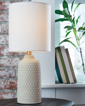 Donnford Table Lamp - Lifestyle Furniture