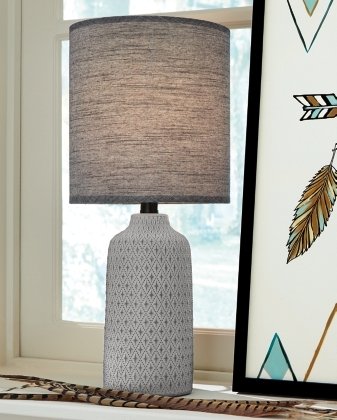 Donnford Table Lamp - Lifestyle Furniture