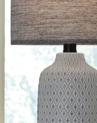 Donnford Table Lamp - Lifestyle Furniture