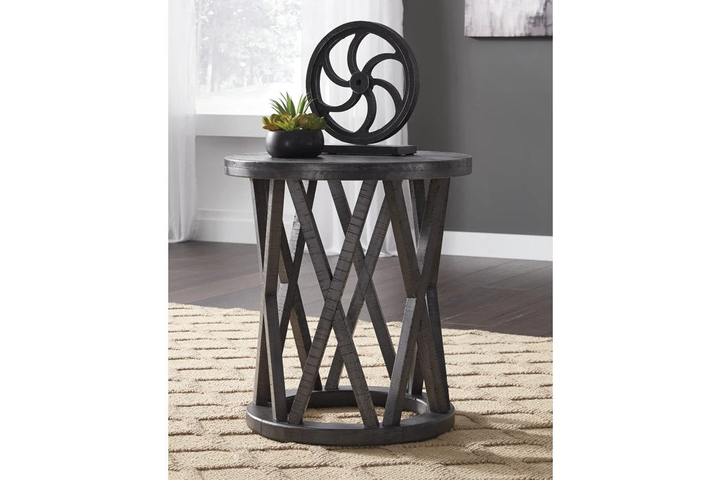 The grates are removable and textured for easy cleaning, making this set ideal for contemporary or transitional spaces.