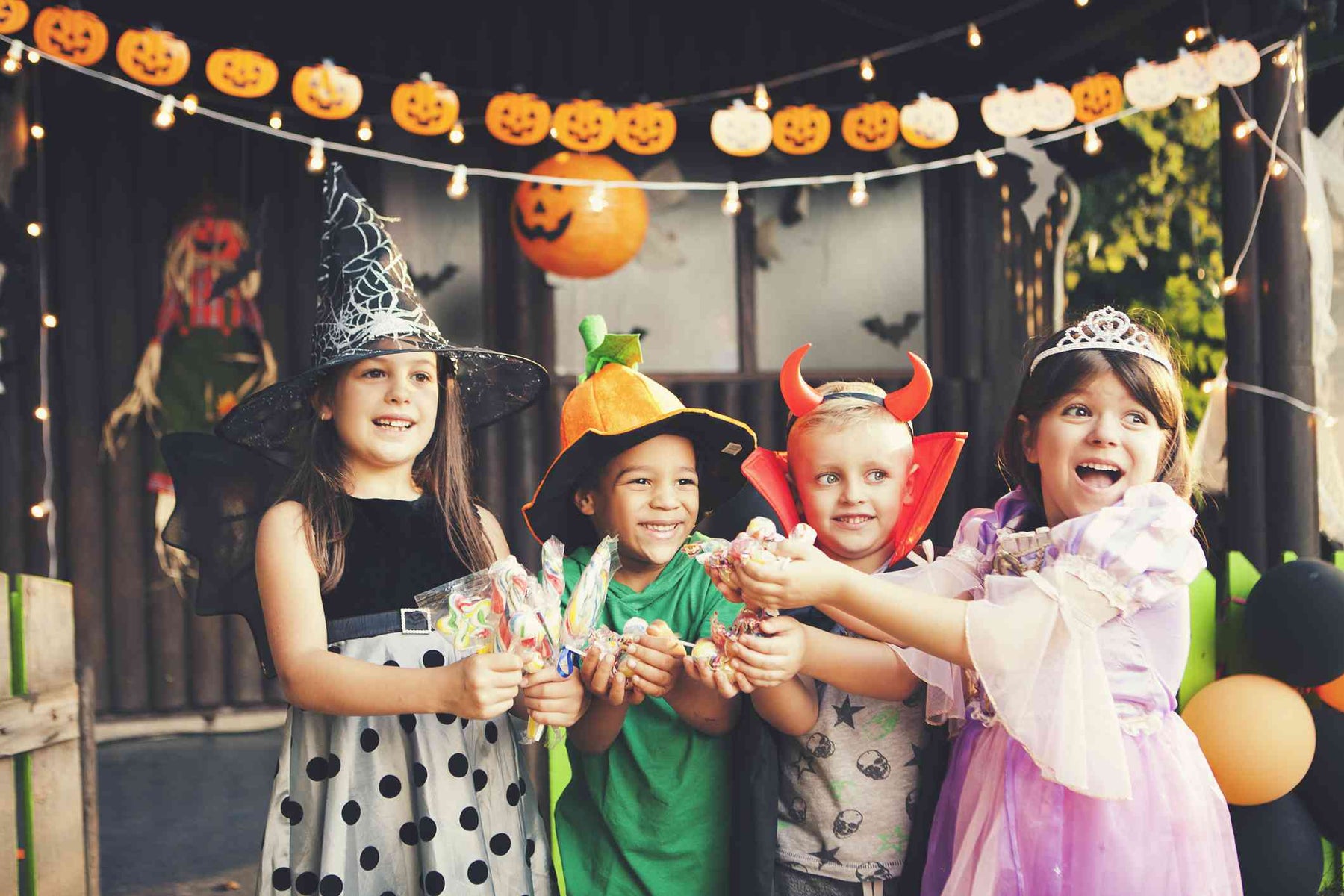 10 Ideas to Add More Fun Than Fright to Your Kids' Halloween Party