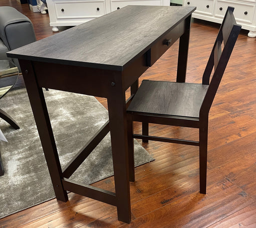 Apecial Desk&Chair - Lifestyle Furniture