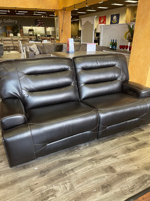Lynx Power Sofa - Lifestyle Furniture