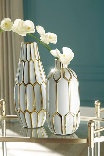 Mohsen Vase - Lifestyle Furniture